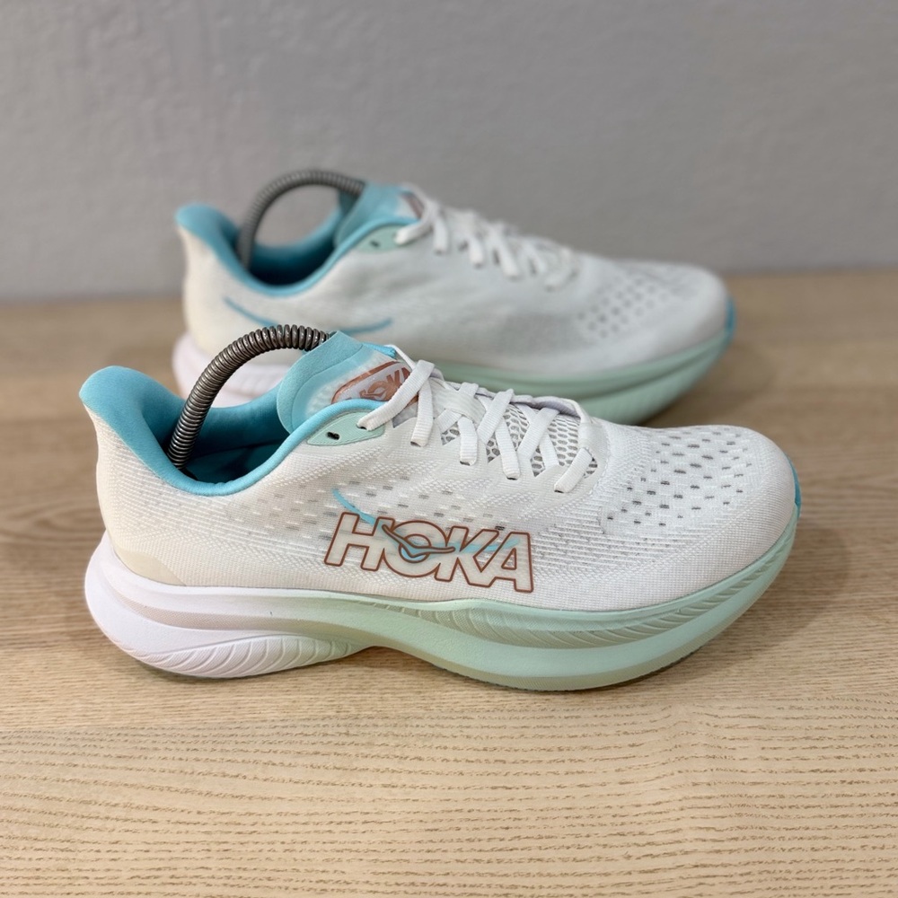 Hoka Mach 6